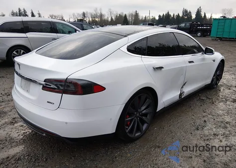 2015 Tesla Model S 70D/85D/P85D из США, поврежденный, VIN 5YJSA1H27FF080859